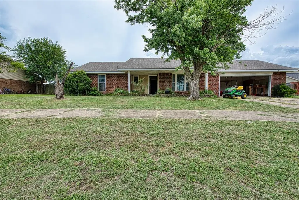 1605 Westlawn Drive, Prague, OK 74864 - #1