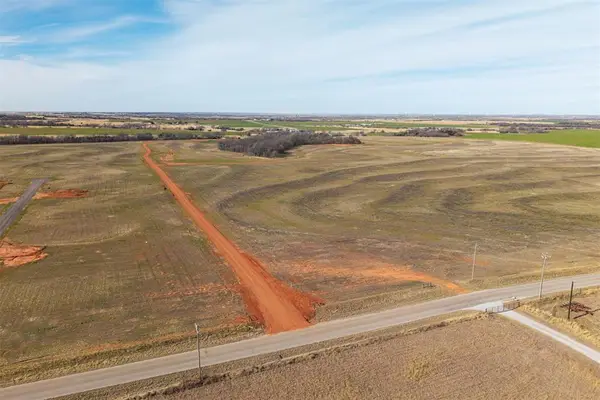 2 N Gregory Road, El Reno, OK 73036