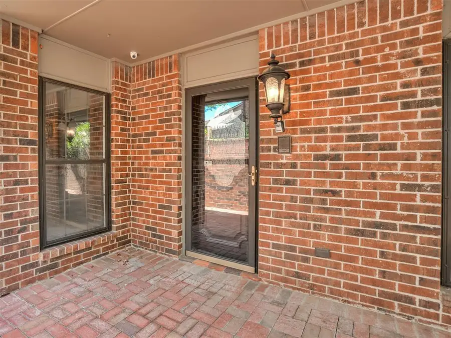 6208 Waterford Boulevard #96, Oklahoma City, OK 73116 - #3