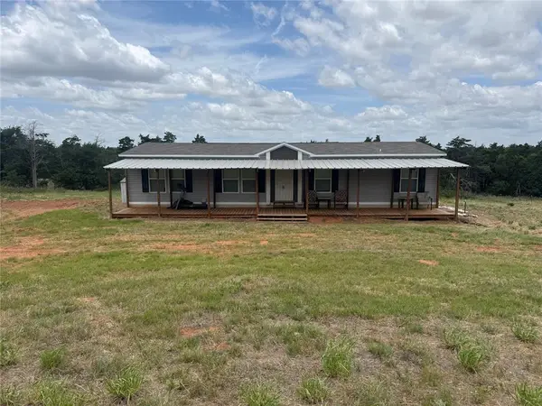 6970 Stephens Road, Hinton, OK 73047