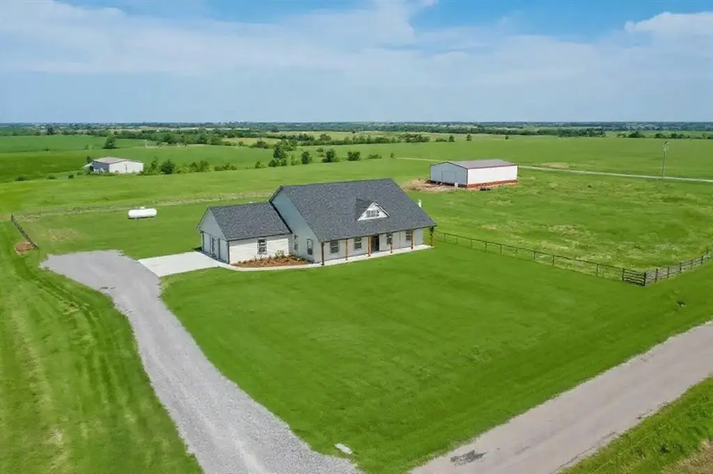 610 County Street 2860 Street, Minco, OK 73059 - #1