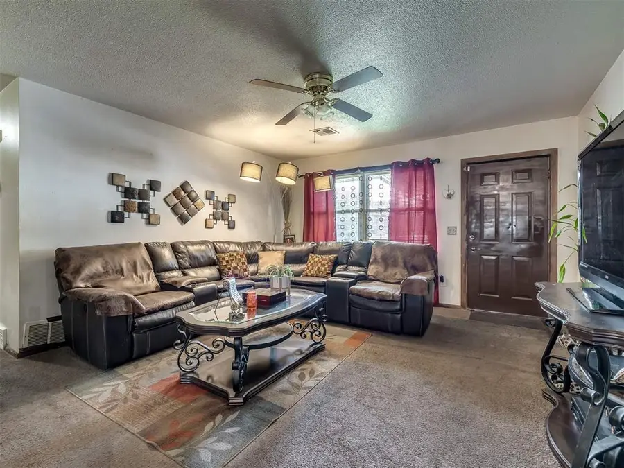 3412 Paradise Circle, Spencer, OK 73084 - #3
