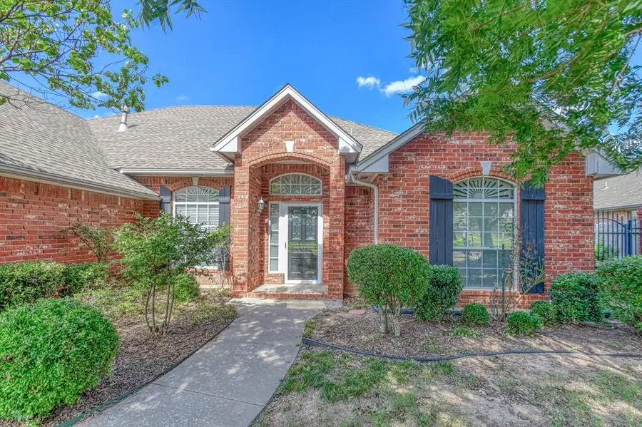 2821 Stonebridge Court, Norman, OK 73071 - #3