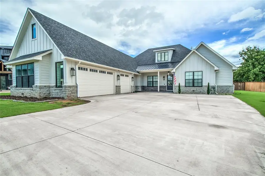 550 Old Creek Road, Edmond, OK 73034 - #2