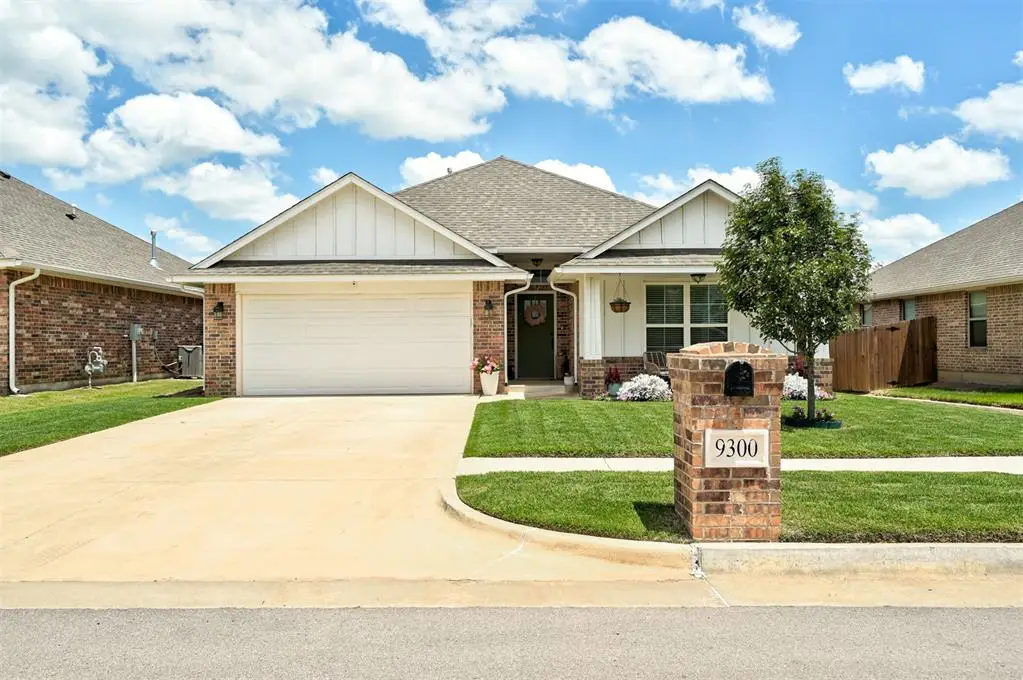 9300 Anaum Lane, Yukon, OK 73099 - #1