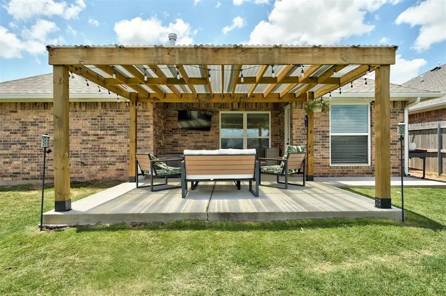 9300 Anaum Lane, Yukon, OK 73099 - #2