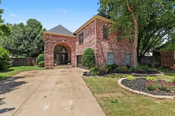 600 Riverwalk Court, Norman, OK 73072