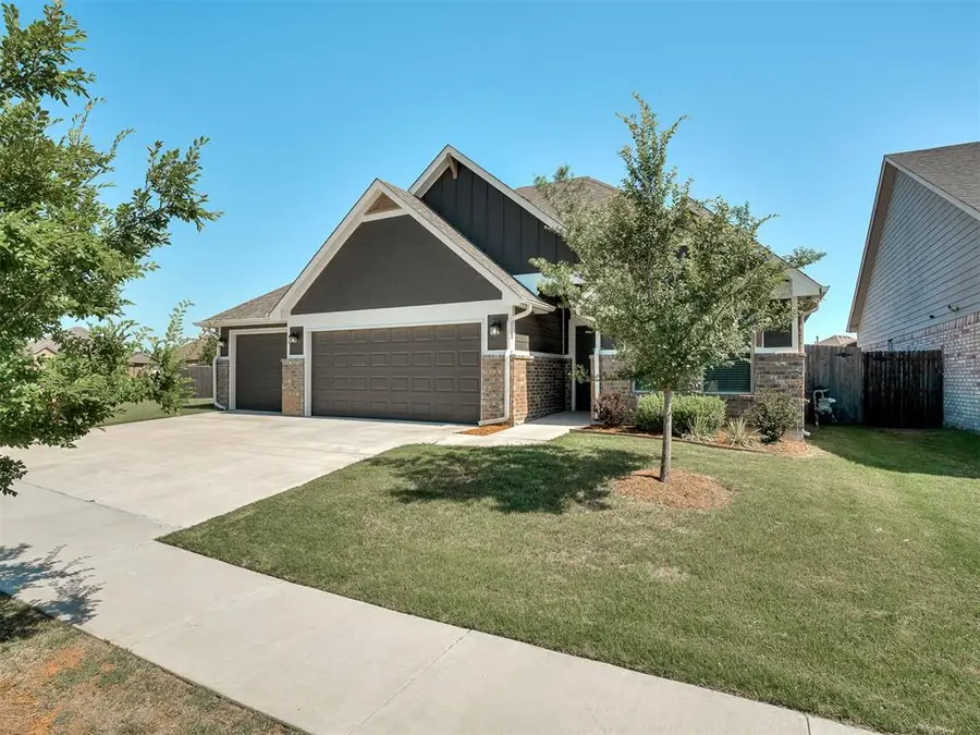 2309 Pueblos Road, Edmond, OK 73012 - #2