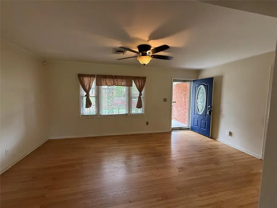 1713 N Warren Avenue, Oklahoma City, OK 73107 - #3