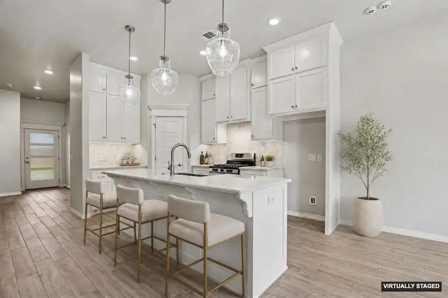 8517 Stark Street, Edmond, OK 73007 - #3