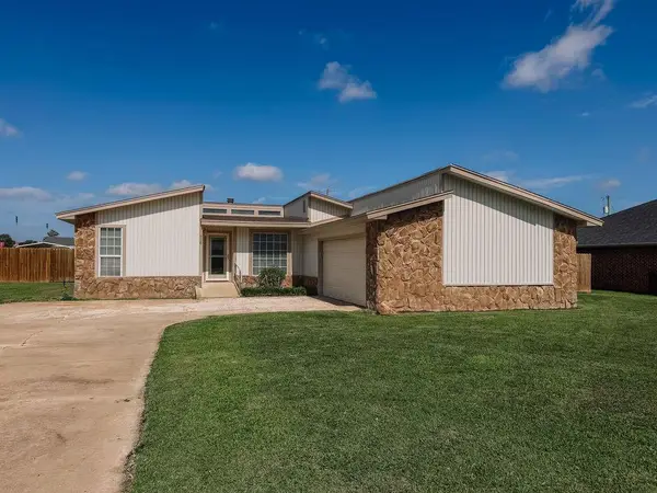 716 N Vernon Avenue, Hinton, OK 73047