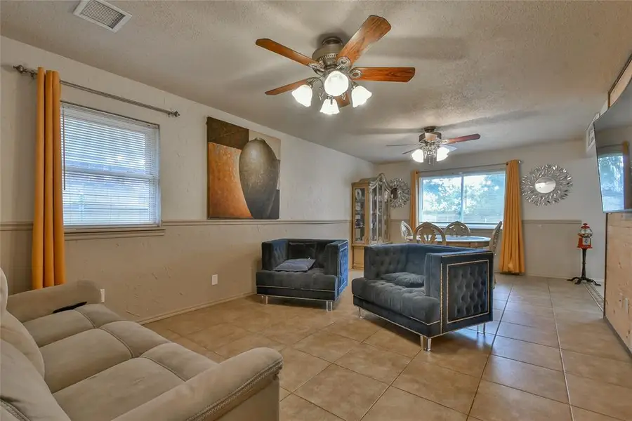 1012 NW 7th Place, Moore, OK 73160 - #3