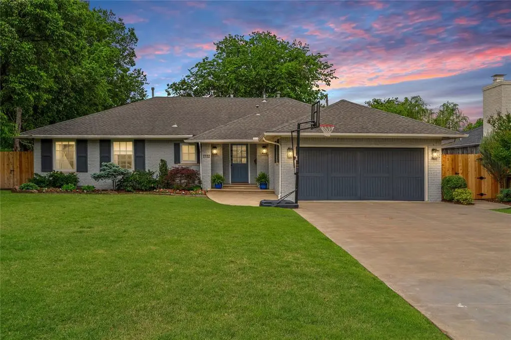 1722 Coventry Lane, Nichols Hills, OK 73120 - #1