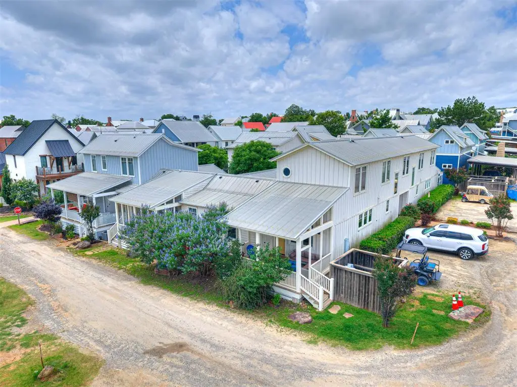 29 Boardwalk Street #D, Carlton Landing, OK 74432 - #1
