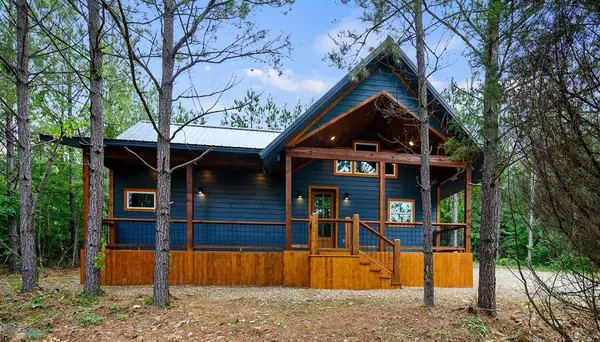 95 Shade Tree Trail, Broken Bow, OK 74728