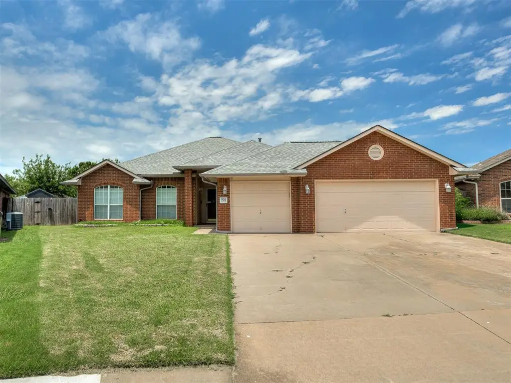901 SE 37th Street, Moore, OK 73160 - #1