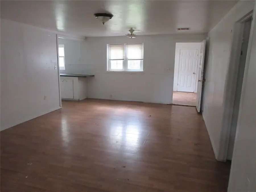 1411 N Philadelphia Avenue, Shawnee, OK 74801 - #2
