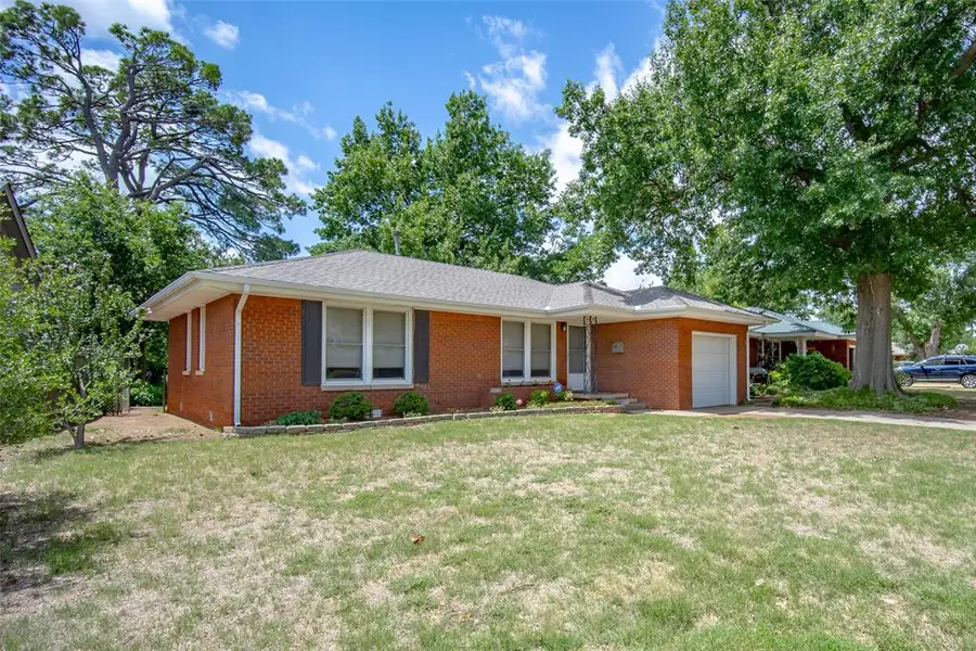2716 NW 65th Street, Oklahoma City, OK 73116 - #3