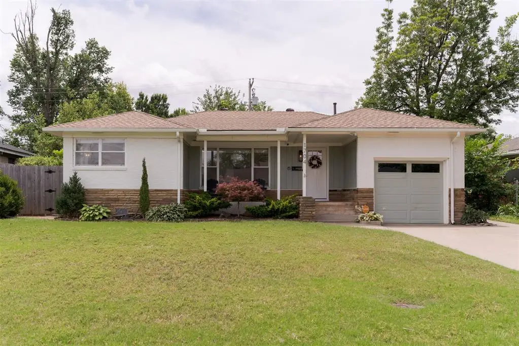 1704 Oxford Way, Oklahoma City, OK 73120 - #1