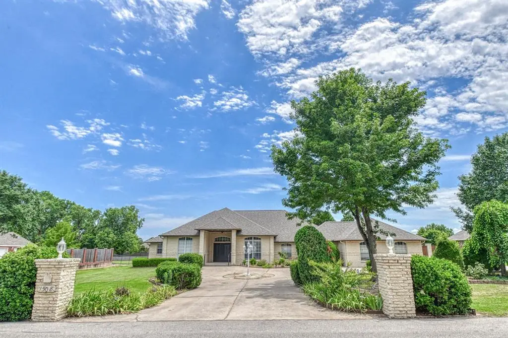 1508 SW 35th Street, Moore, OK 73160 - #1