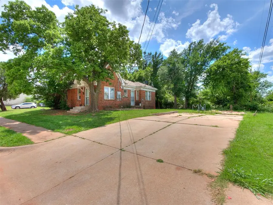 2901 N Fonshill Avenue, Oklahoma City, OK 73111 - #3