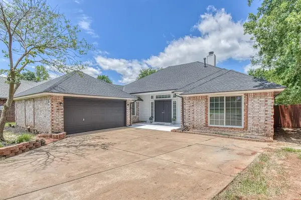 1509 Louis Scott Street, Edmond, OK 73003