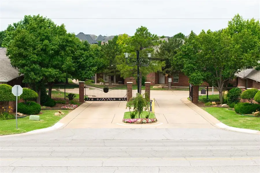 15420 Monarch Lane, Edmond, OK 73013 - #2