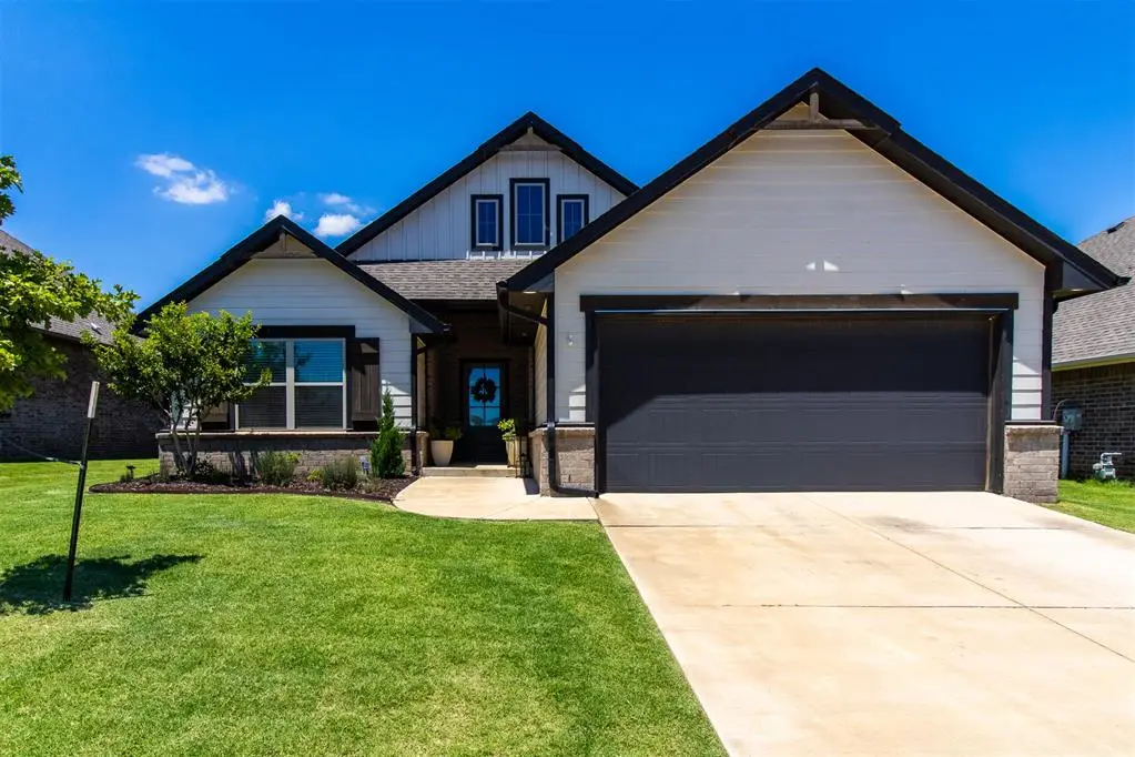 9033 NW 118th Street, Yukon, OK 73099 - #1