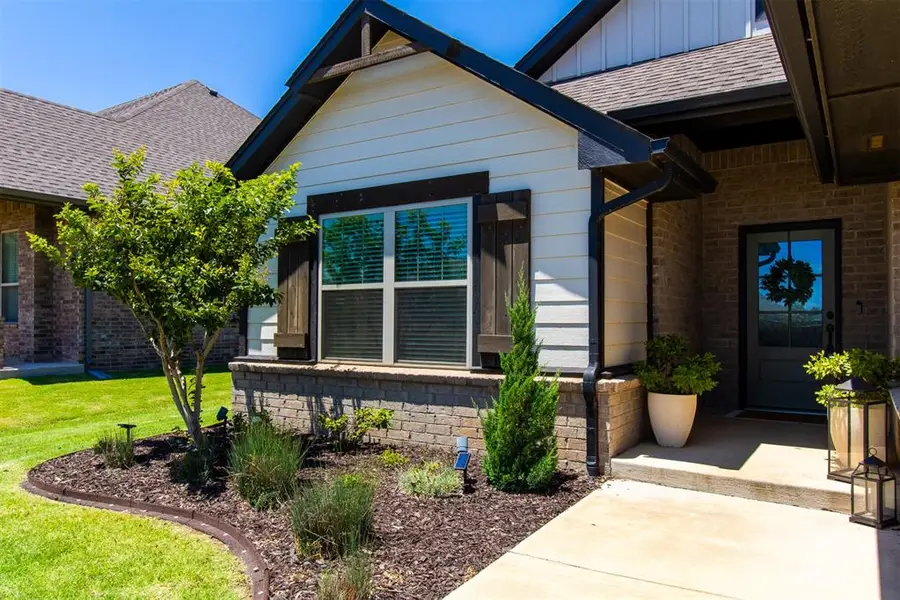 9033 NW 118th Street, Yukon, OK 73099 - #3