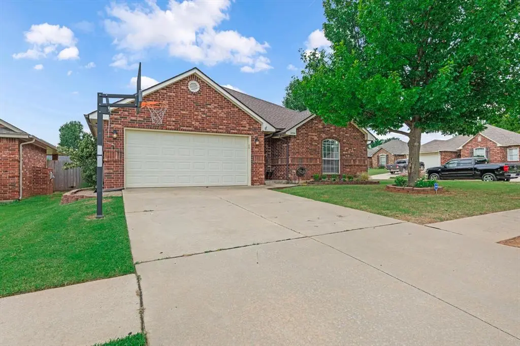 12524 SW 12th Street, Yukon, OK 73099 - #1
