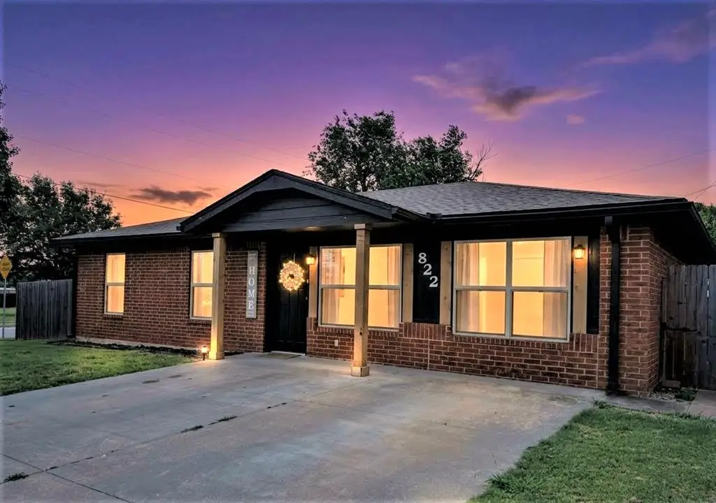 822 E Hayes Street, Norman, OK 73071 - #1
