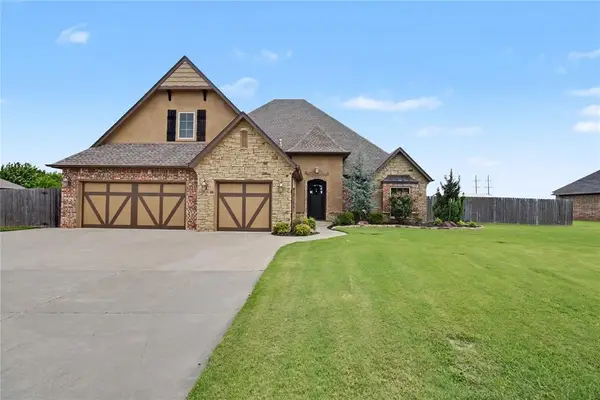 11917 Aaron Drive, Harrah, OK 73045