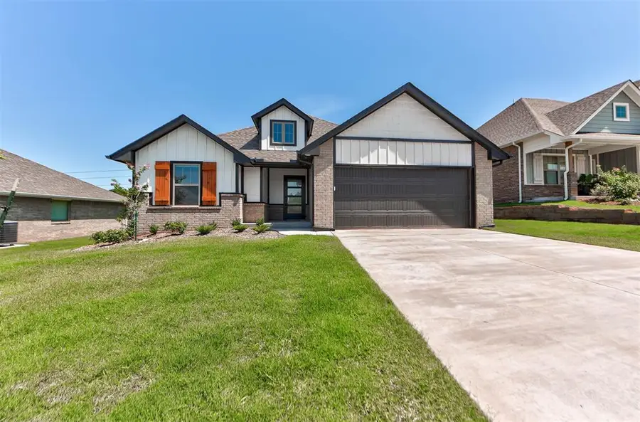 8125 Mountain Oak Drive, Edmond, OK 73034 - #2