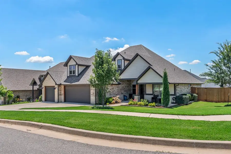812 Fox Hollow Street, Norman, OK 73069 - #3