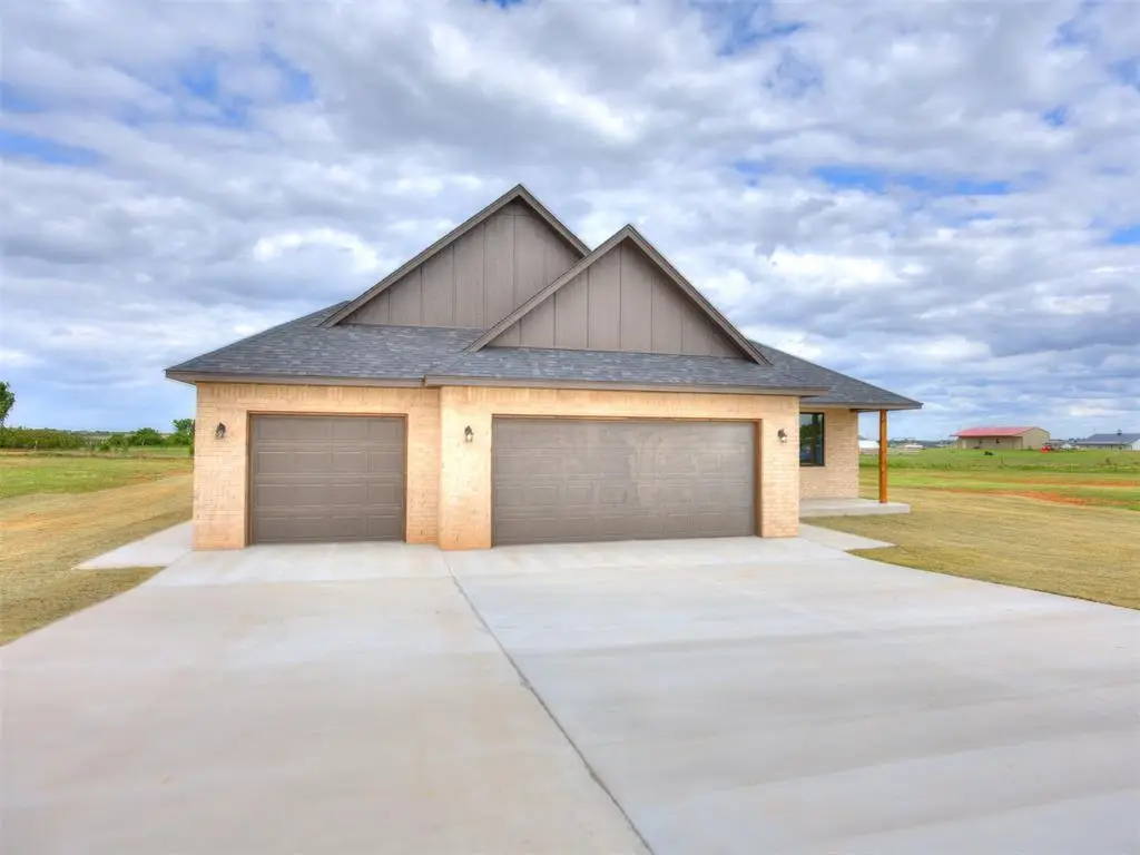 1321 Chisolm Trail Lane, Tuttle, OK 73089 - #1