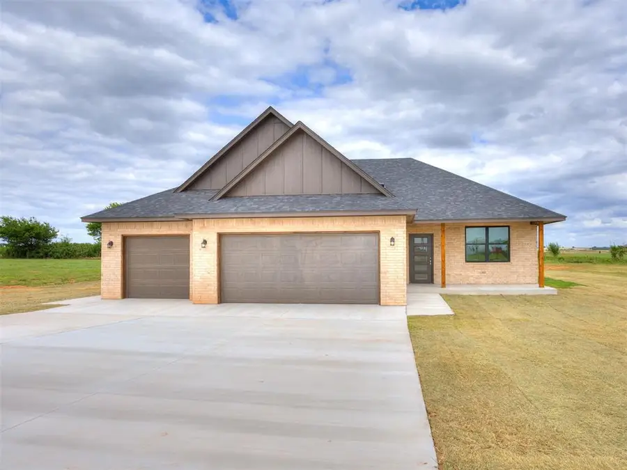 1321 Chisolm Trail Lane, Tuttle, OK 73089 - #3