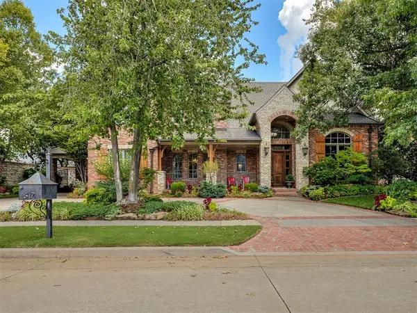 517 Flint Ridge Drive, Norman, OK 73072