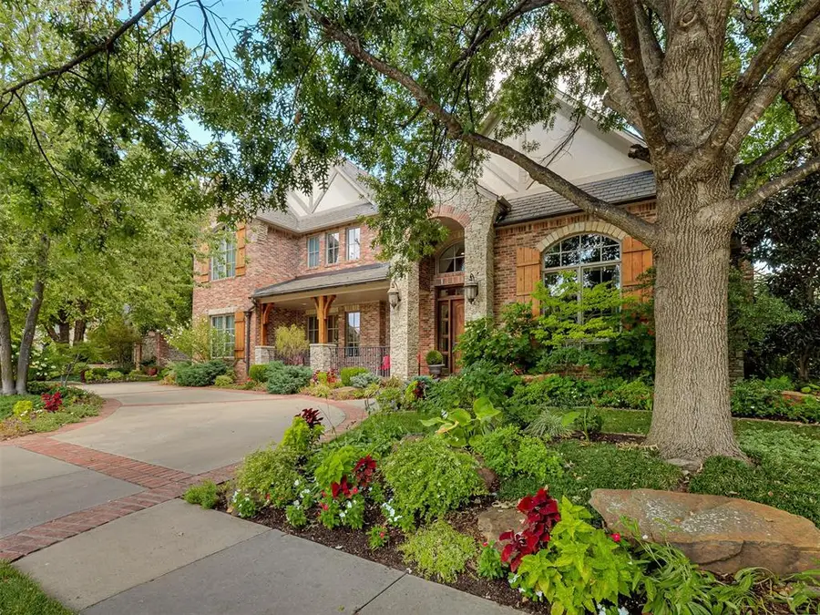 517 Flint Ridge Drive, Norman, OK 73072 - #2