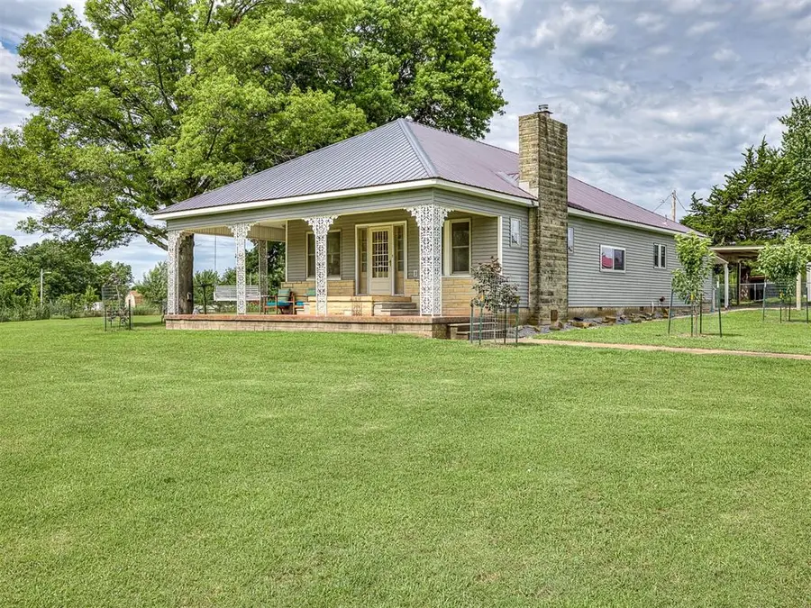 3965 State Highway 18 Highway, Fairfax, OK 74637 - #2