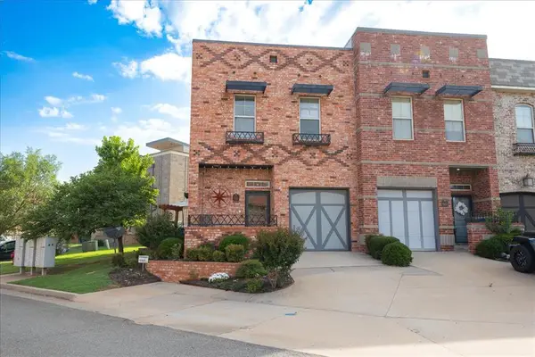 501 S Fretz Avenue, Edmond, OK 73003