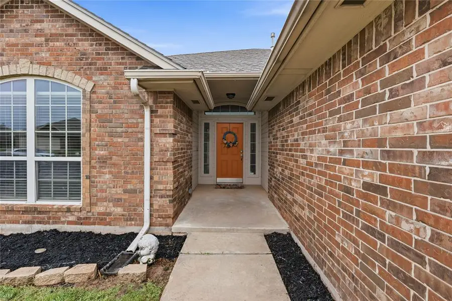 9217 Shady Grove Road, Moore, OK 73160 - #2