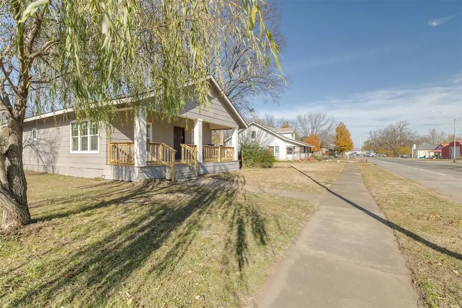 502 N Broadway Street, Checotah, OK 74426 - #3