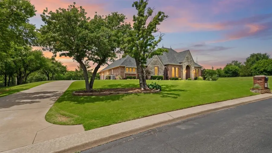 2209 Crestwood Drive, Jones, OK 73049 - #3