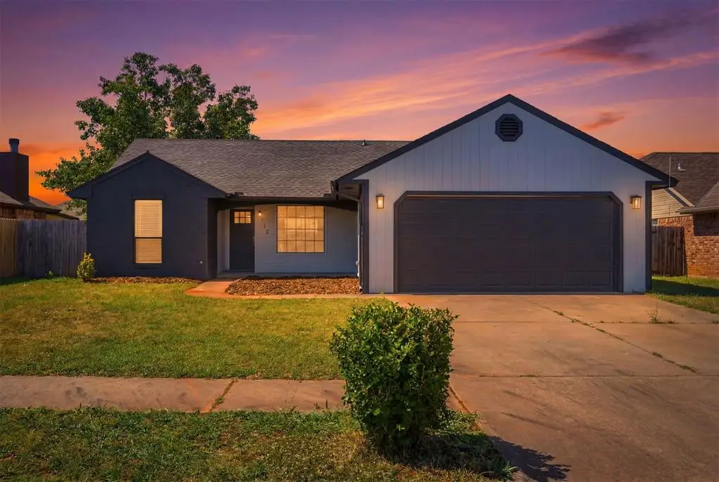 2112 NE 8th Street, Moore, OK 73160 - #1