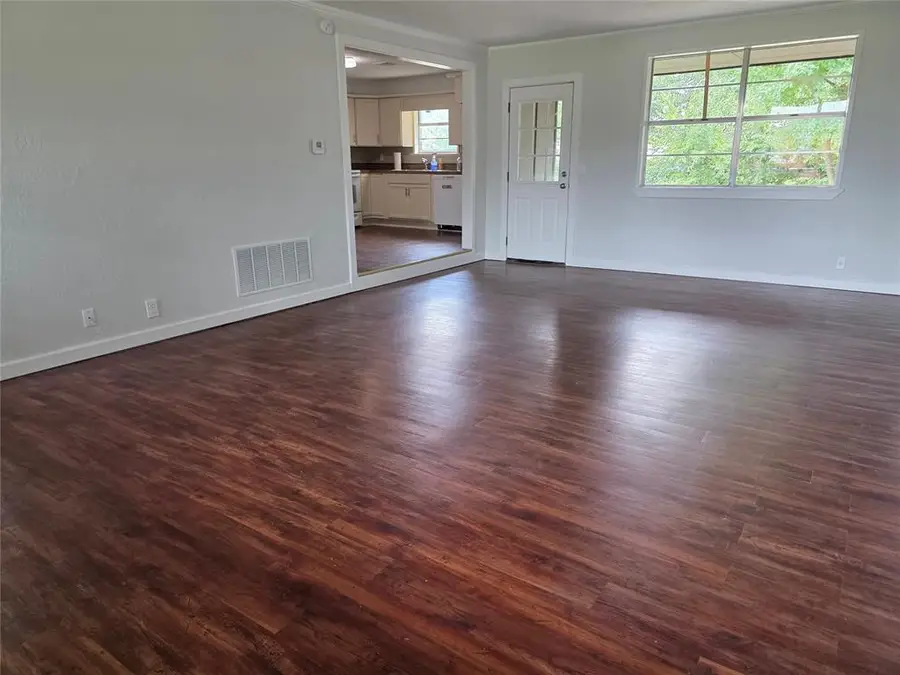 113 Glenhaven Drive, Chickasha, OK 73018 - #2