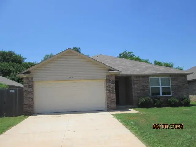 208 Tuscany Circle, Noble, OK 73068 - #2
