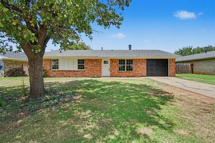609 Libra Street, Altus, OK 73521 - #3