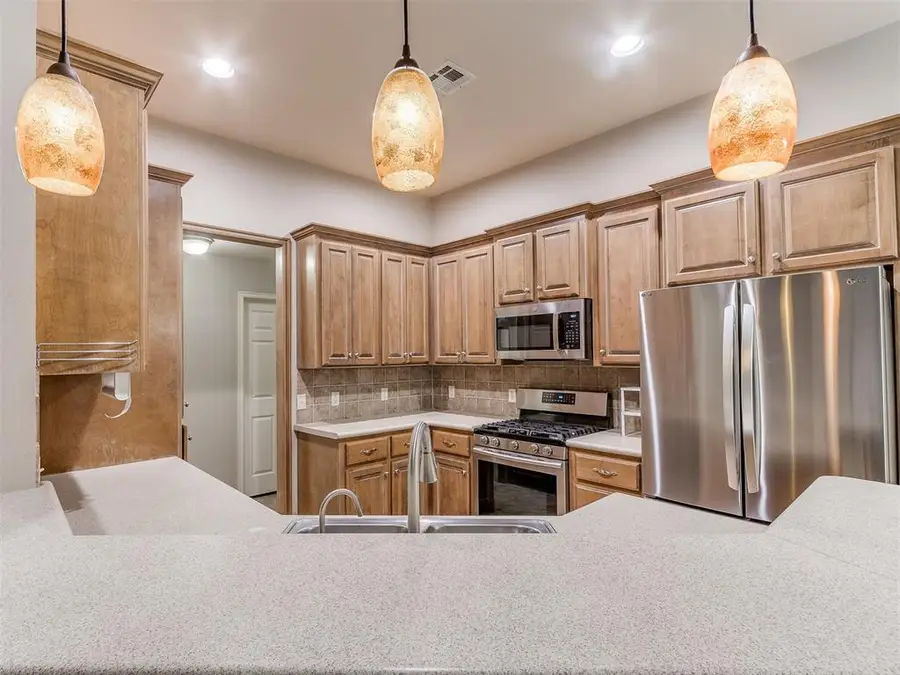 8428 NW 107th Street, Oklahoma City, OK 73162 - #3