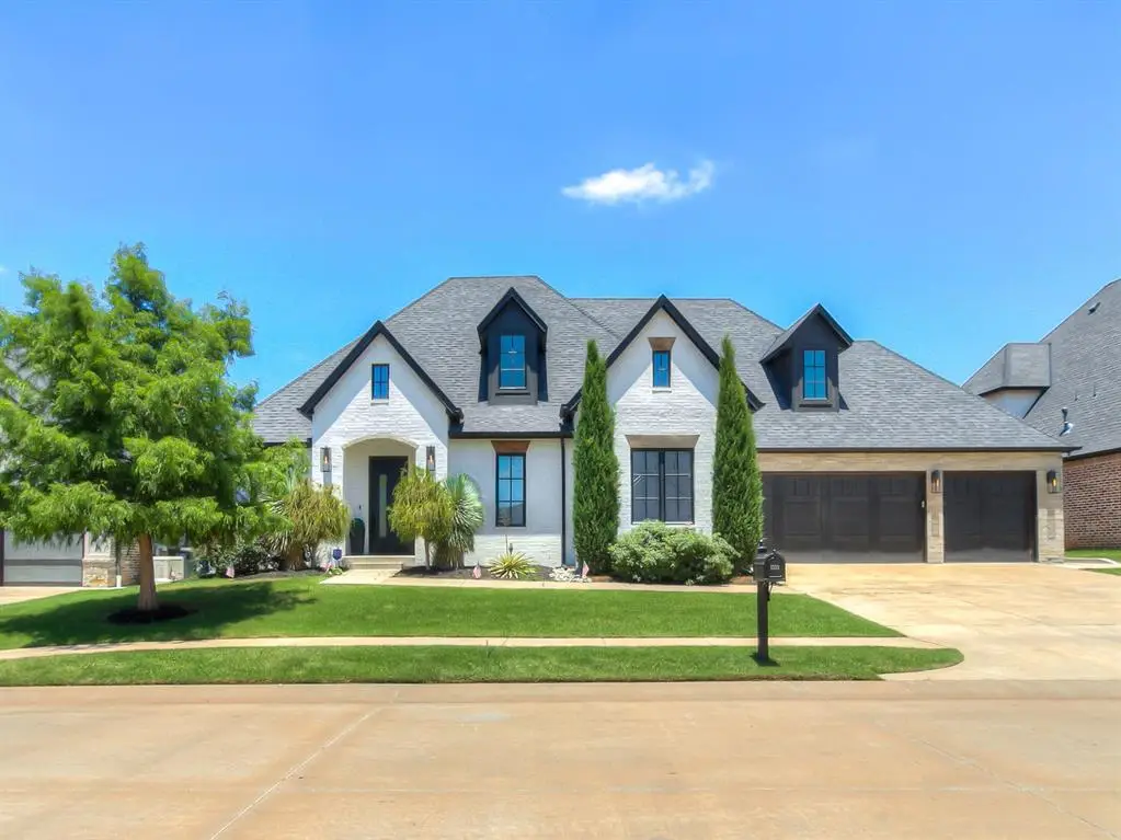 1333 Regency Bridge Circle, Edmond, OK 73034 - #1