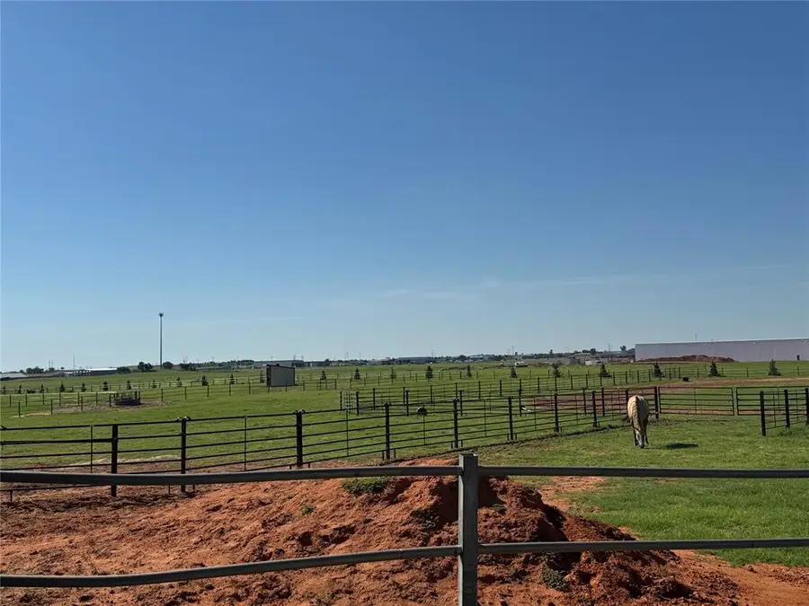 24352 E 1006 Road, Weatherford, OK 73096 - #2